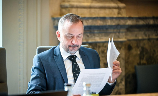 Ženíšek: Trump has thrown a bomb into Europe's system